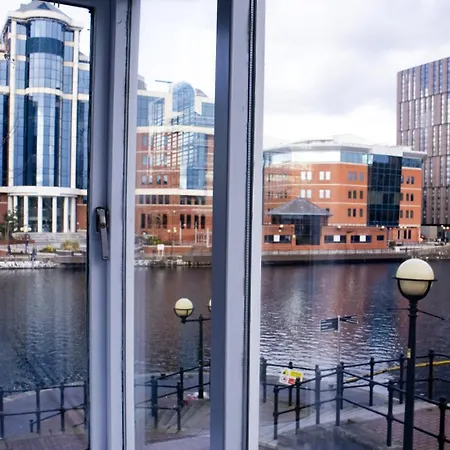 Great 2Bed Apt In Salford Quays With Water View Manchester Exterior photo