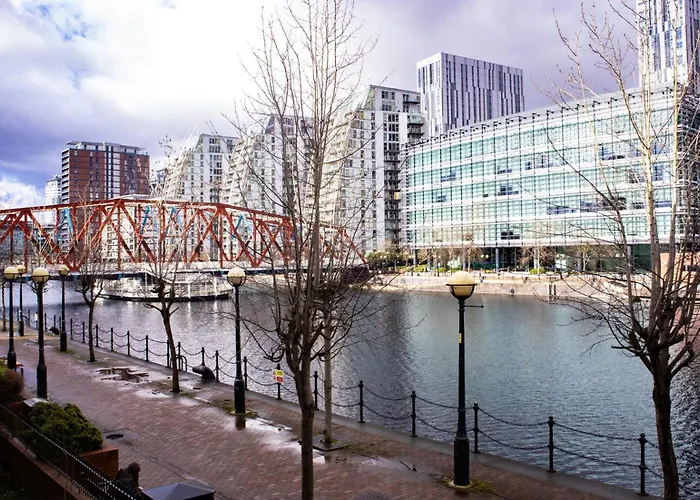 Great 2Bed Apt In Salford Quays With Water View