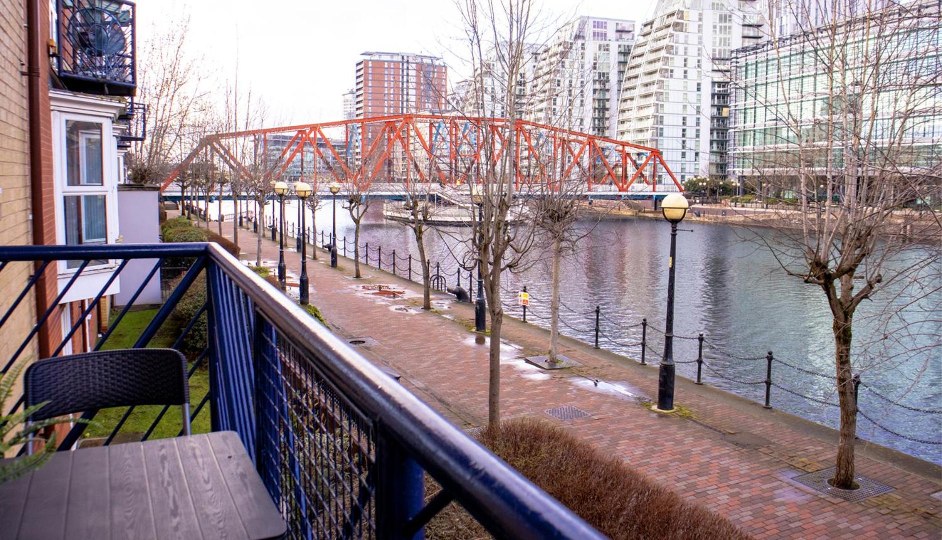 Great 2bed In Salford Quays With Water View Appartement